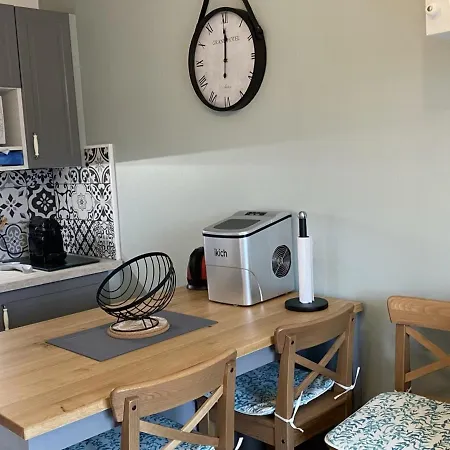 Apartman Renove Proche Et Thalasso, 2 Pieces, Balcon, Wifi, Tv, Equipements Bebe - - Fr-1-487-322 Cabourg